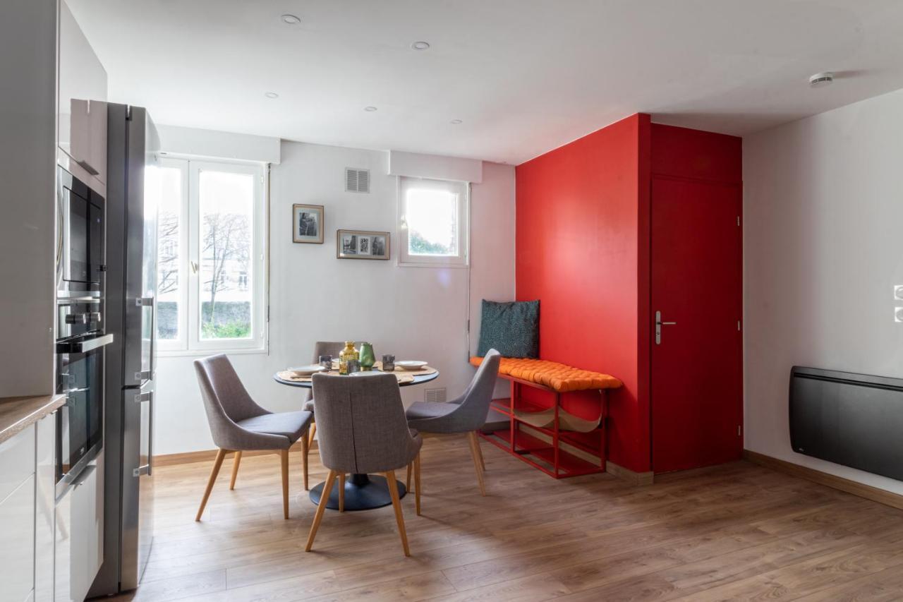 De Fil En Aiguille - Duplex Pour 4 A Calais Apartment Luaran gambar
