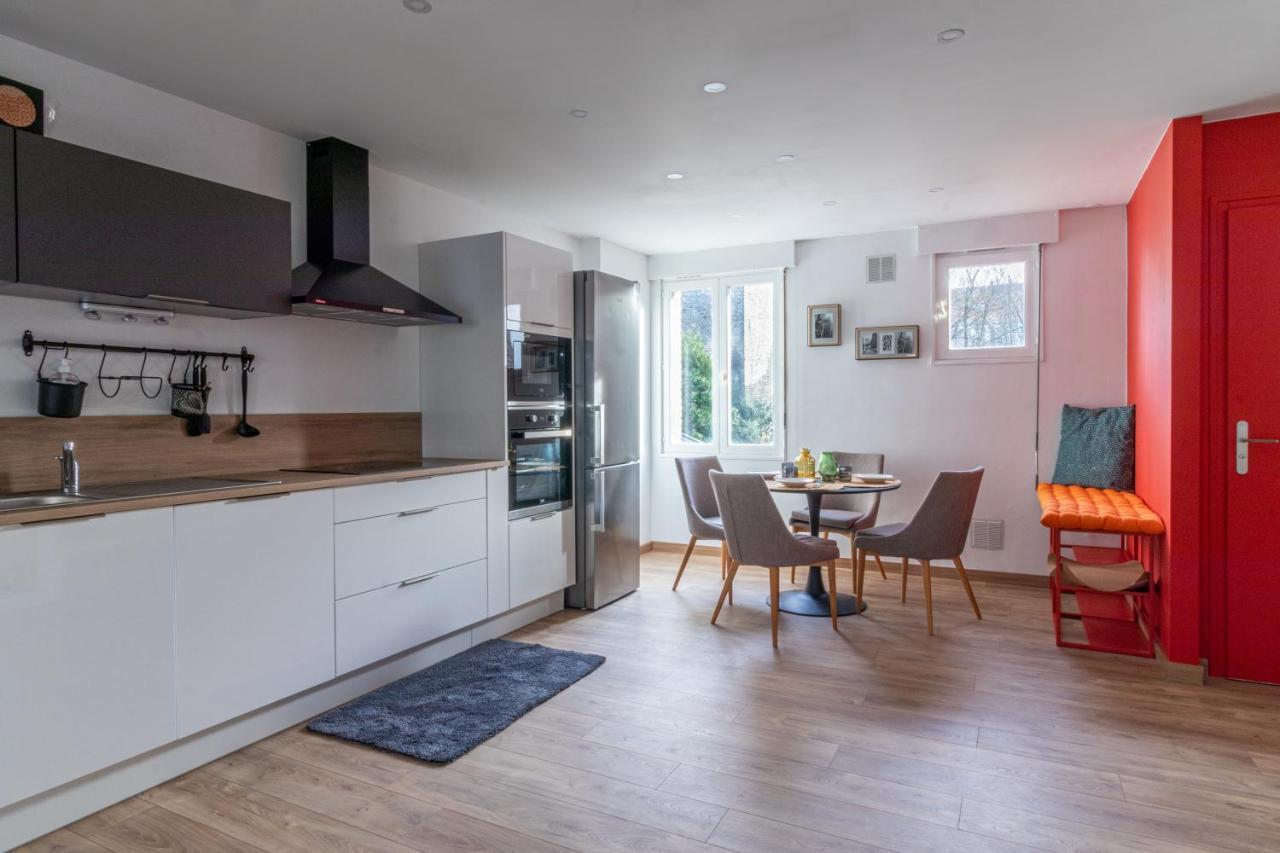 De Fil En Aiguille - Duplex Pour 4 A Calais Apartment Luaran gambar