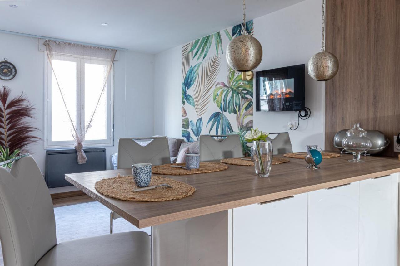 De Fil En Aiguille - Duplex Pour 4 A Calais Apartment Luaran gambar